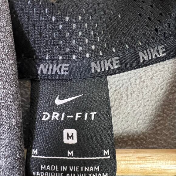 Nike Dri-Fit Hoodie Mens M Gray Swoosh Pullover Athletic Logo Sportswear Gym - Picture 4 of 5